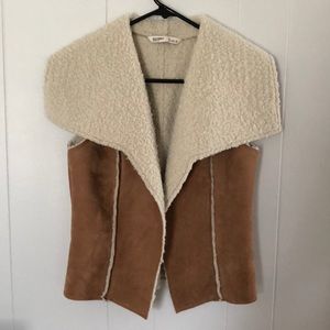 Old Navy Faux-Suede Shearling vest